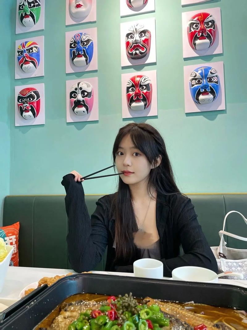 董宇辉身高 董宇辉老师 董宇辉身高 董宇辉老师