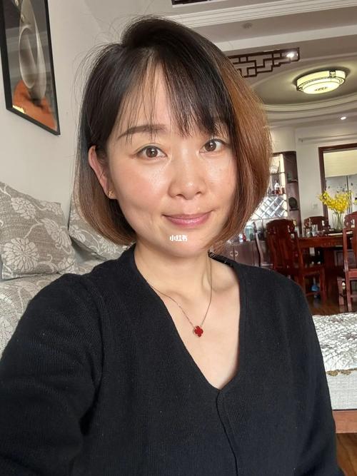 王菲三胎女儿正脸曝光