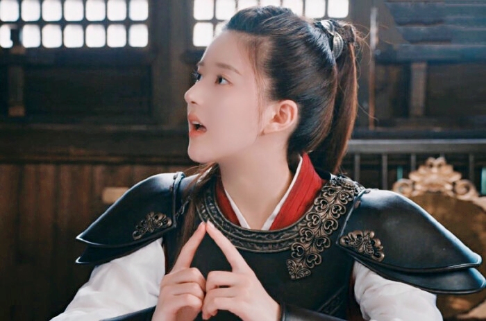 程晓玥父母是干什么的