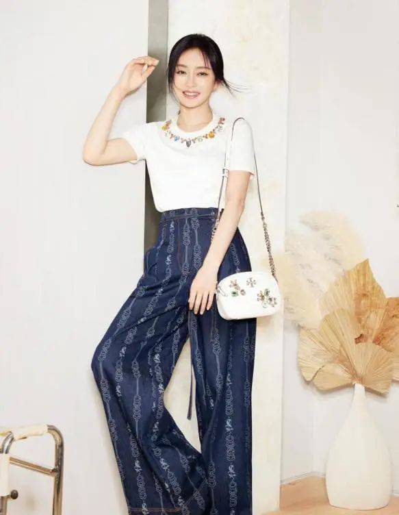 关晓彤合作过的女明星